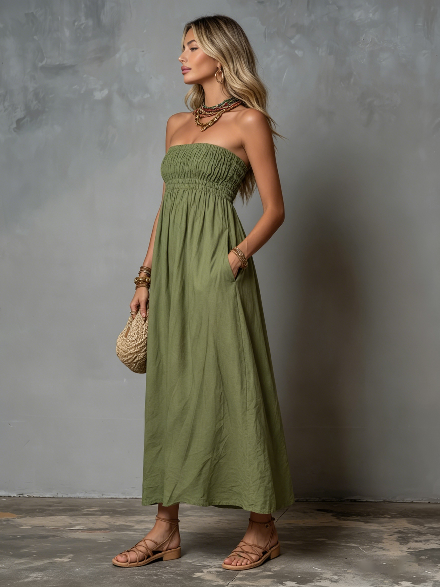 Casual and Relaxed Strapless Sleeveless Solid Colour Midi Dress